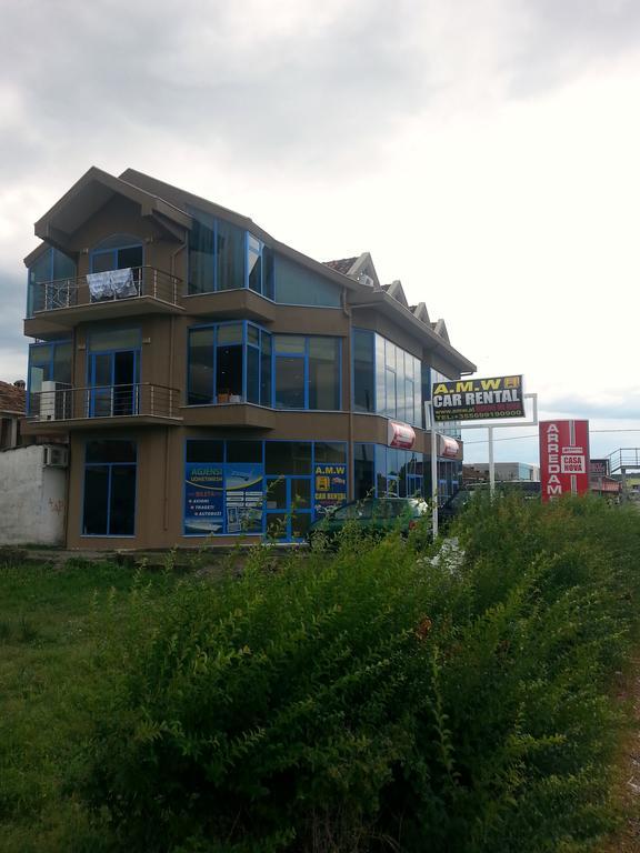 Hotel Ambasador Bahçallëk Zewnętrze zdjęcie