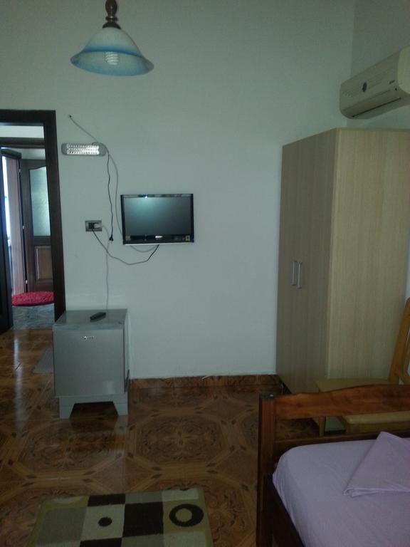 Hotel Ambasador Bahçallëk Pokój zdjęcie