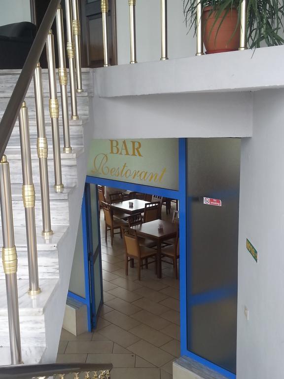 Hotel Ambasador Bahçallëk Zewnętrze zdjęcie